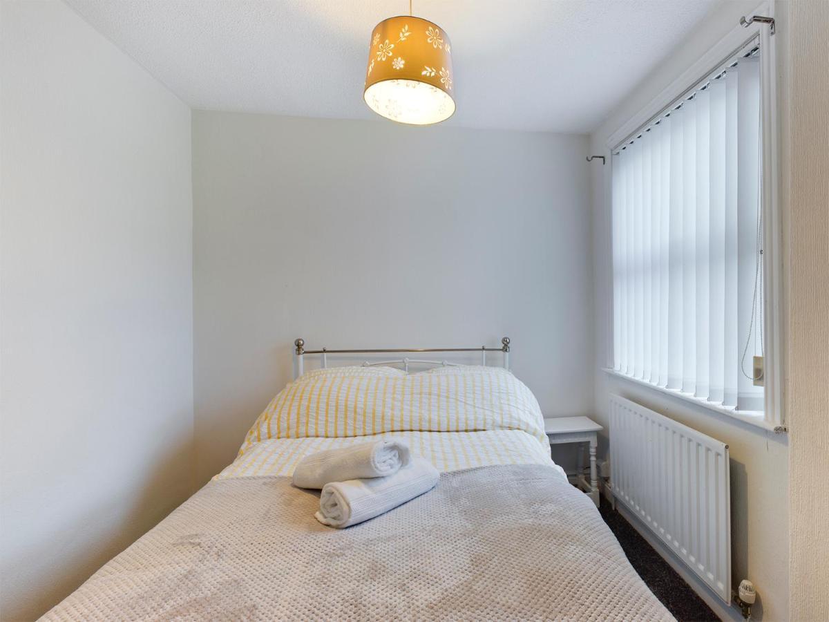 Cheerful 3 Bedroom Home With Free Parking And Wifi Chester Extérieur photo