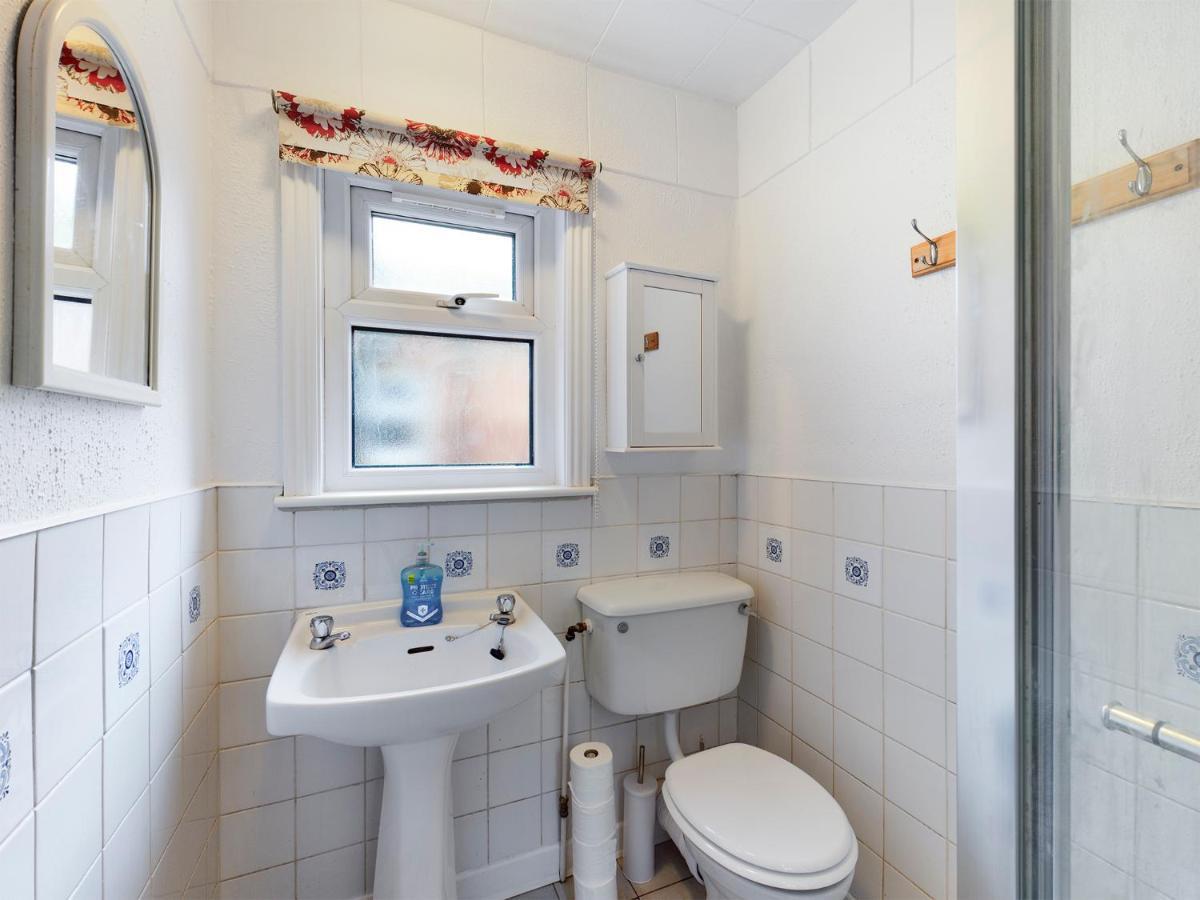 Cheerful 3 Bedroom Home With Free Parking And Wifi Chester Extérieur photo